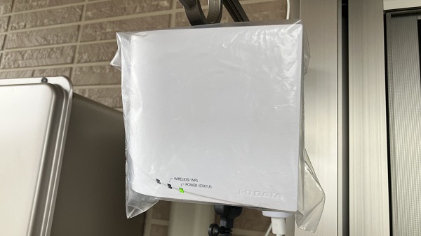 ベランダへWIFI中継器